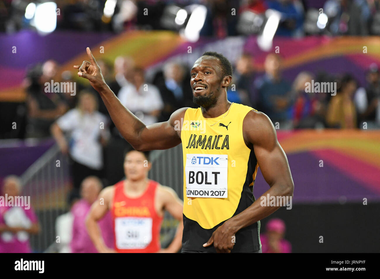 London, UK.  5. August 2017.  Usain Bolt reagiert auf kommen Dritter in die Männer 100m-Finale im Londoner Stadion, am zweiten Tag von der IAAF Weltmeisterschaften London 2017, sein letzte 100m-Rennen.  Ergebnis: 9.92 Gatlin, Coleman, 9,94, Schraube 9.95.  Bildnachweis: Stephen Chung / Alamy Live News Stockfoto