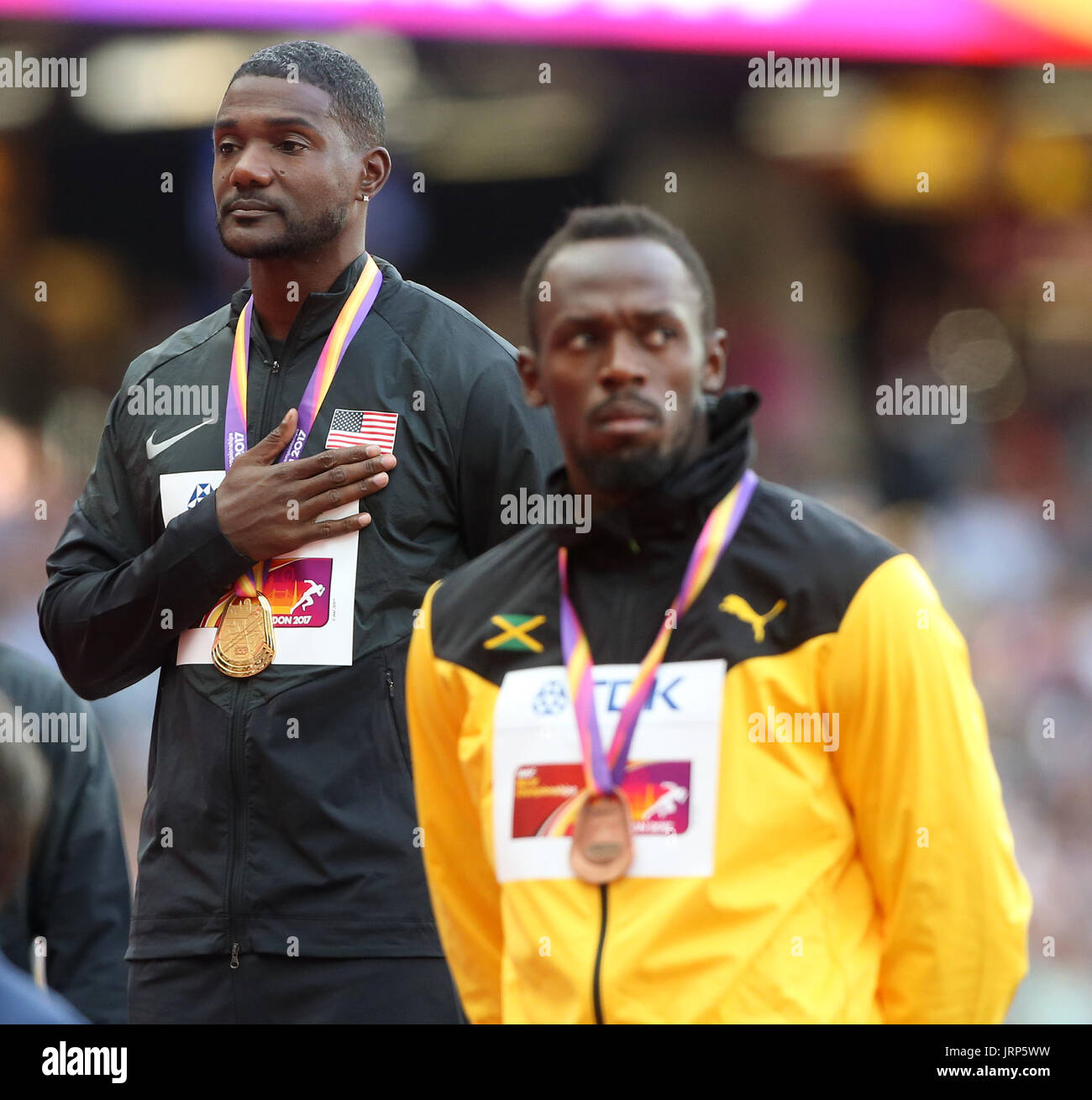 Justin Gatlin & Usain Bolt 100 Medaille Zeremonie World Athletics Championships 2017 London Stam, London, England-6. August 2017-Credit: Allstar Bild Bibliothek/Alamy Live-Nachrichten Stockfoto