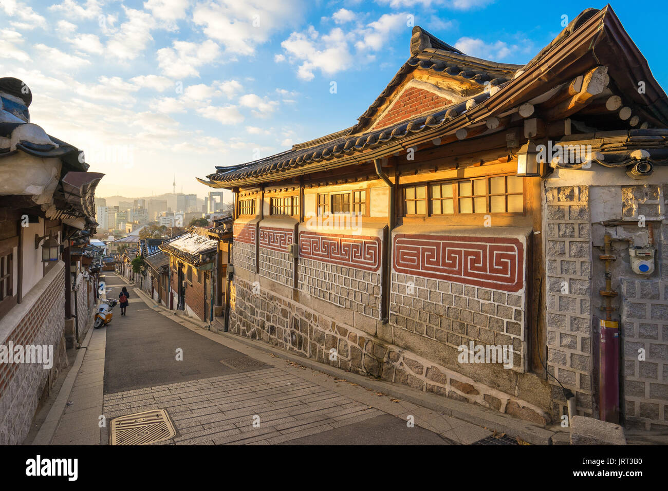Bukchon Hanok Village in Seoul, Südkorea. Stockfoto