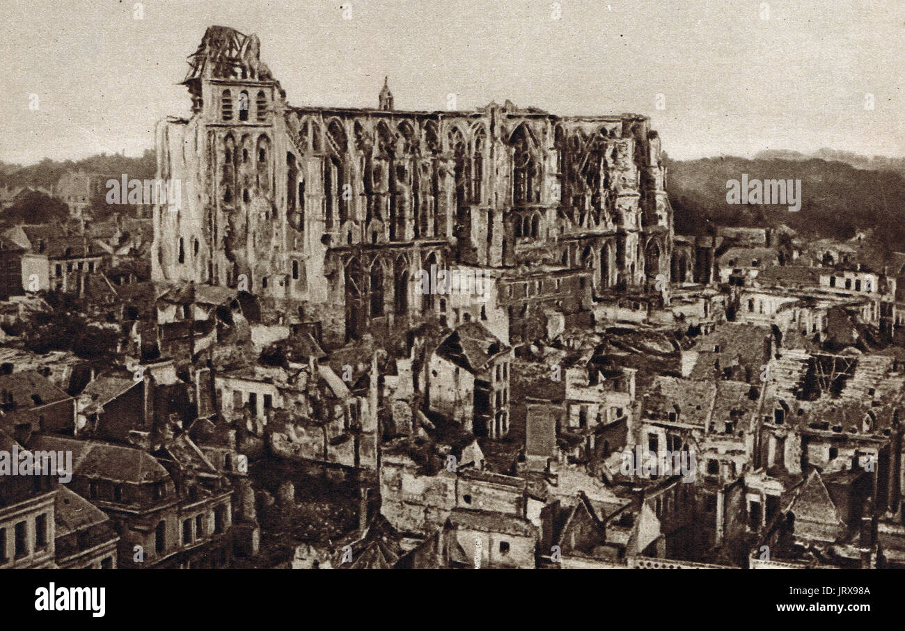 St Quentin gotische Kathedrale Ruinen, 1918 Stockfoto