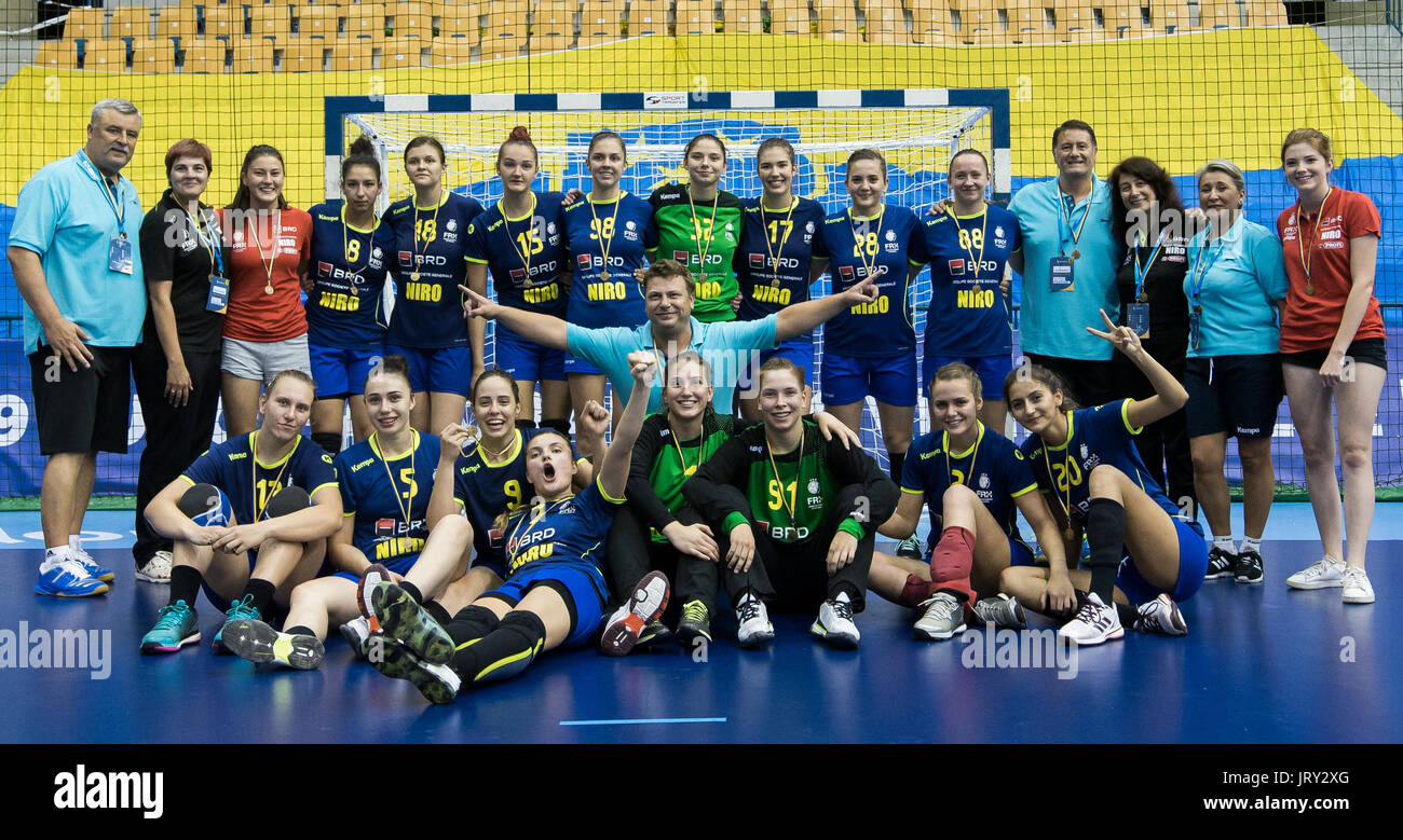 Celje, Slowenien. 5. August 2017. Team Rumänien feiern Sieg über Schweden bei der Frauen Europameisterschaft match zwischen Rumänien und Schweden in der Zlatorog Arena am 5. August 2017 in Celje, Slowenien. Bildnachweis: Rok Rakun/Pacific Press/Alamy Live-Nachrichten Stockfoto