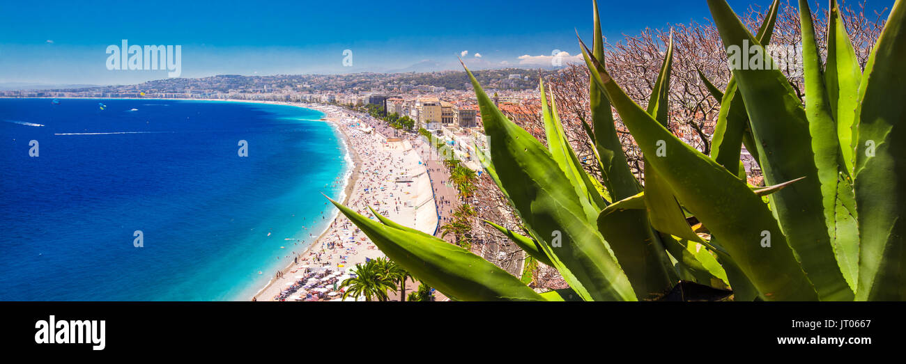 Strandpromenade in der Altstadt von Nizza, Côte d'Azur, Frankreich, Europa. Stockfoto