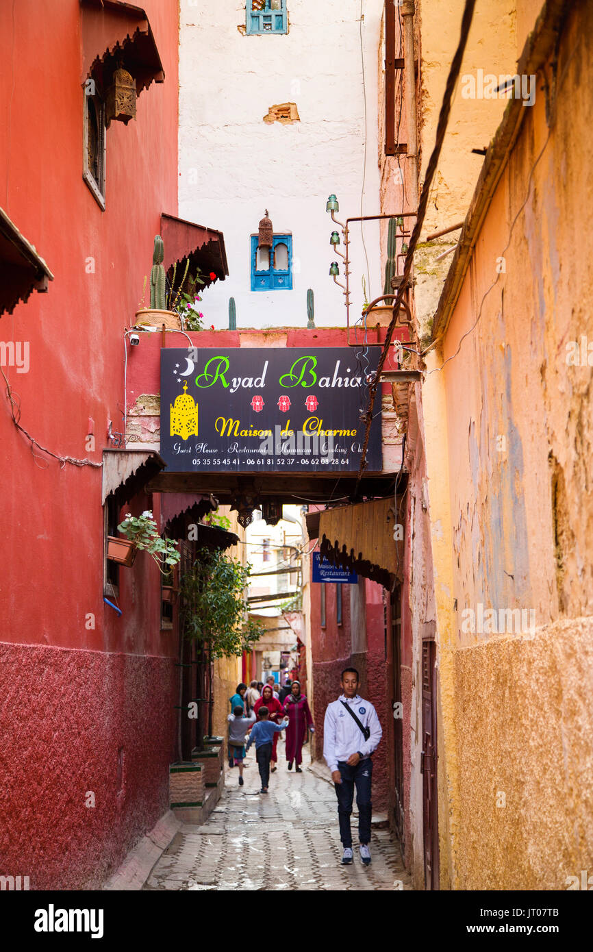 Das Leben auf der Straße. Kaiserliche Stadt Meknes, Marokko, Maghreb Nordafrika Stockfoto