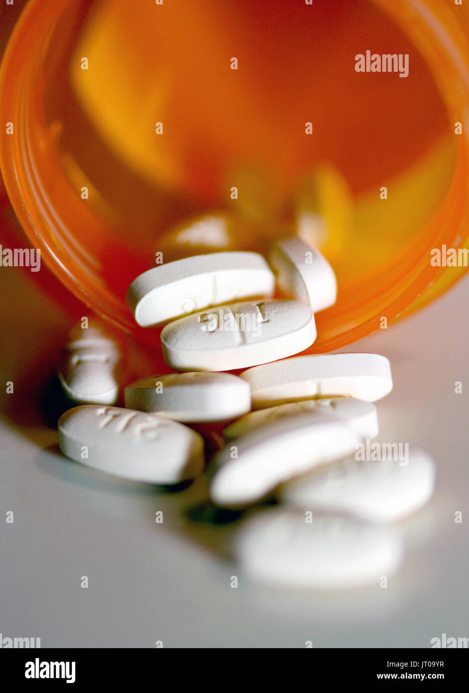 Zoloft 100 mg, Sertralin, wird vorgeschrieben, um Depression, Zwangsstörungen, Panikattacken, Angststörungen, posttraumatischen Stockfoto