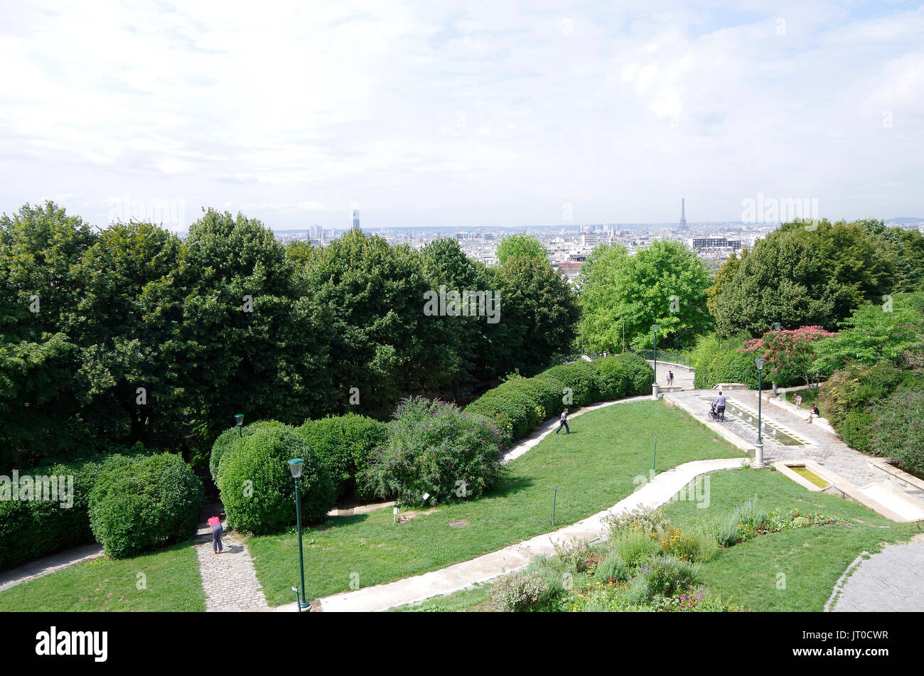 Park de Belleville, Paris, Frankreich, wurde 1988 eröffnet, der sich an einem der höchsten Punkte in der Stadt, in einer Gegend, die früher eine der ärmsten in der Stadt, Stockfoto