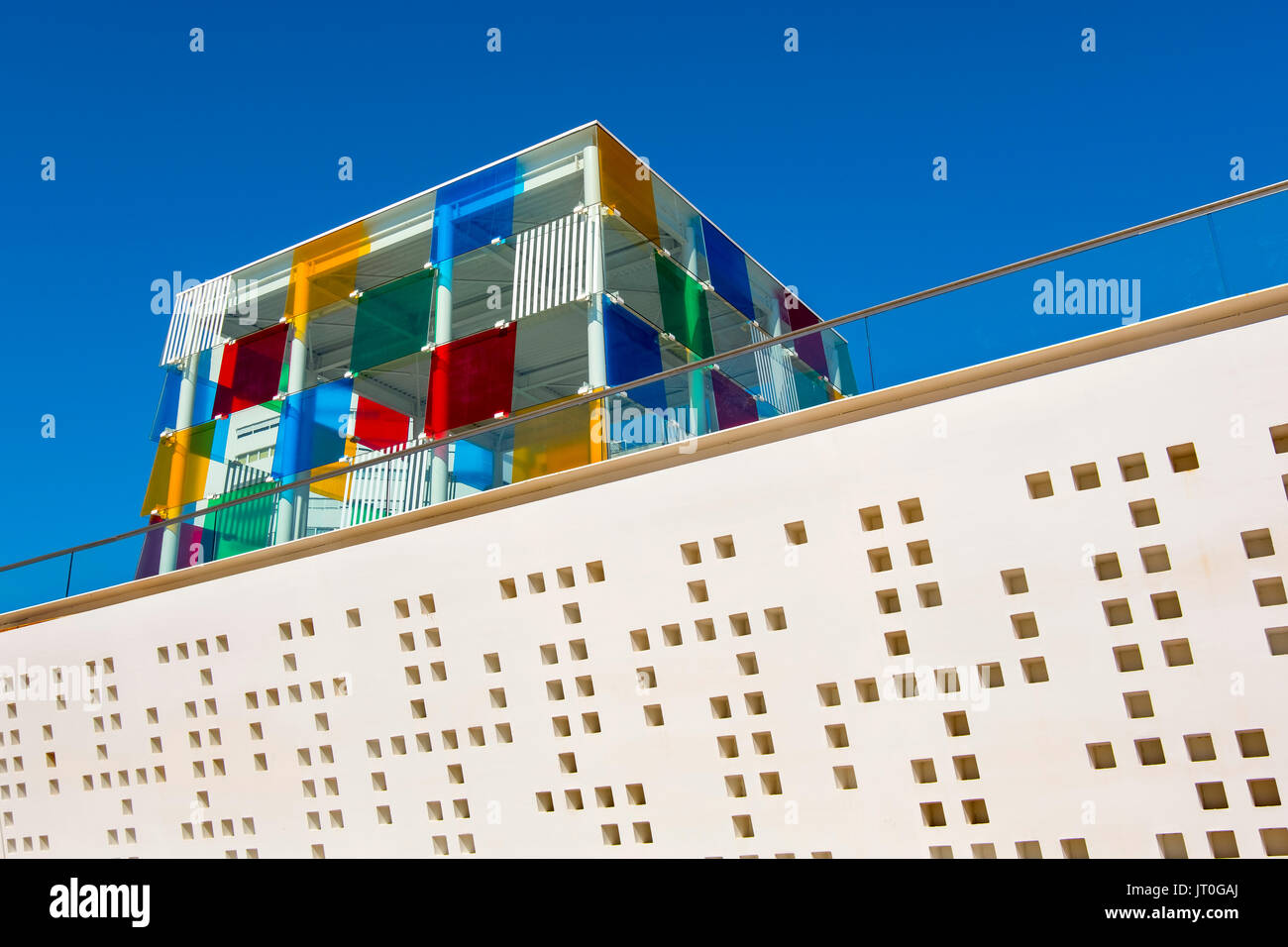 Das Centre Pompidou Art Center, Muelle Uno (Dock). Promenade am Hafen. Málaga, Costa del Sol. Andalusien, Süd Spanien Europa Stockfoto