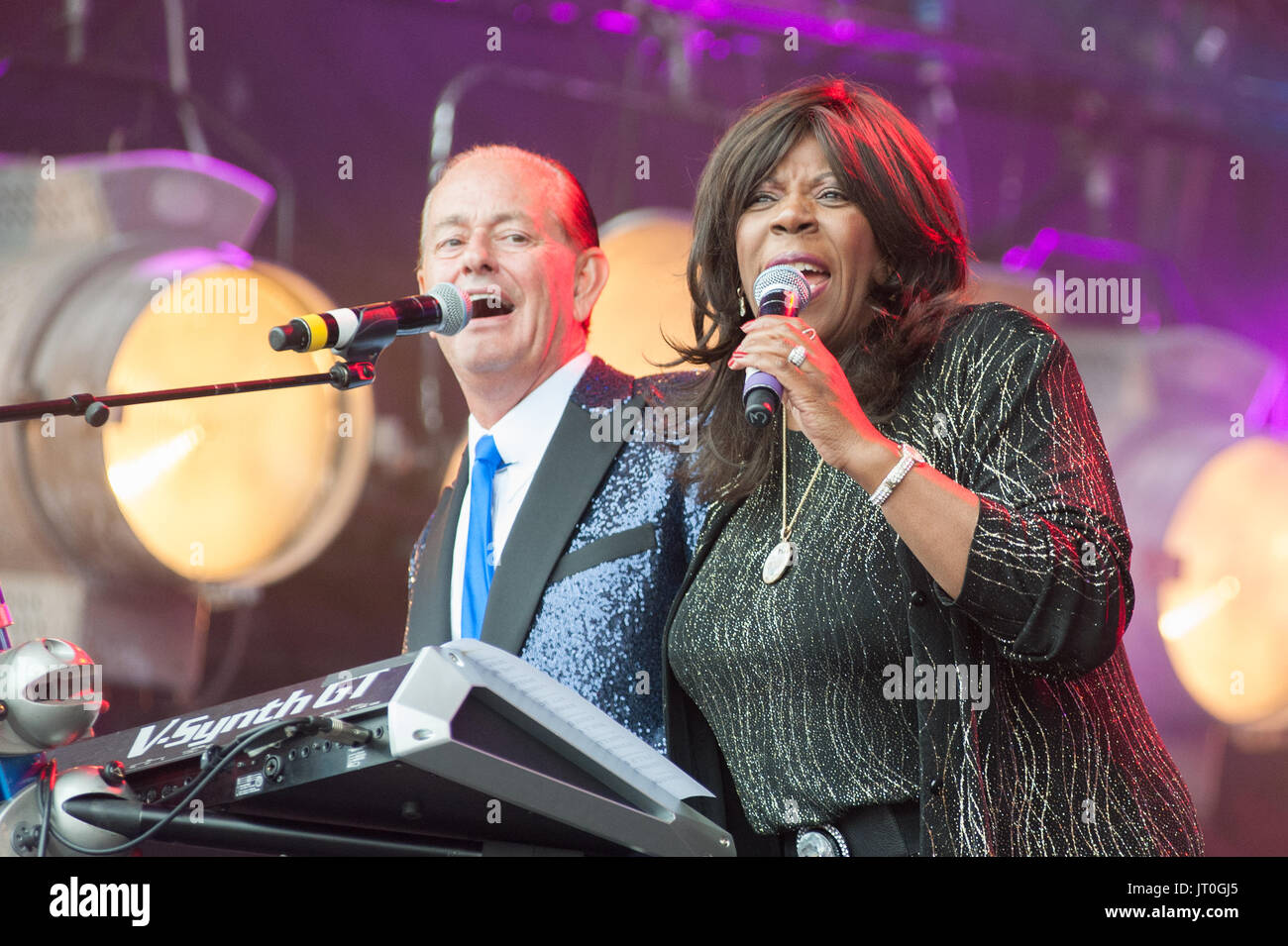 Jaki Graham verbindet BEF auf Zurückspulen North Festival, Arley Hall, Cheshire 06 August, 2017. Stockfoto