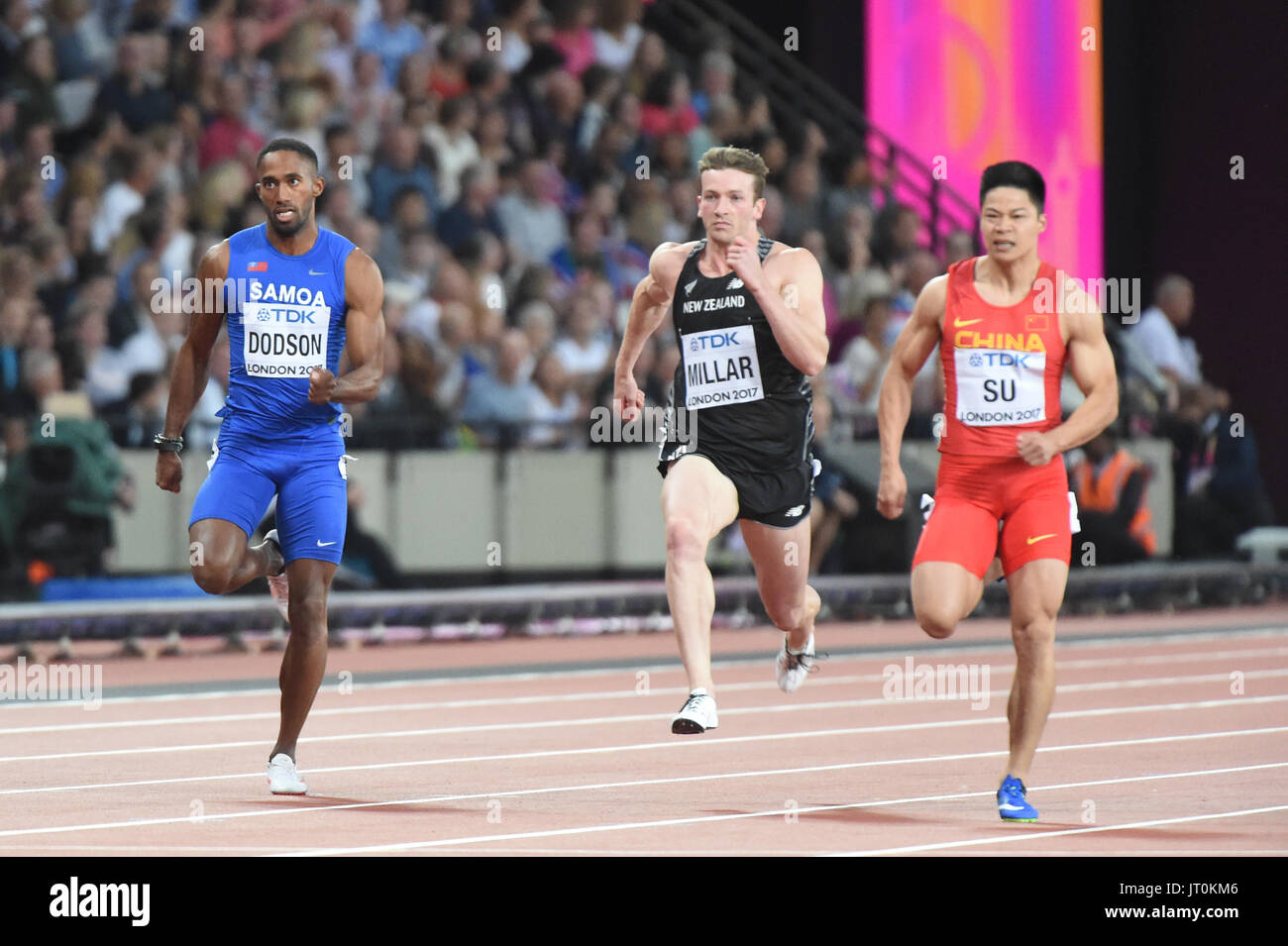 Jeremy DODSON, Samoa, und Joseph MILLAR, New Zealand und Bingtian SU, China, während 100 Meter Runde zuerst im London Stadium in London am 4. August 2017 an die IAAF World Championships Athletics 2017. Stockfoto