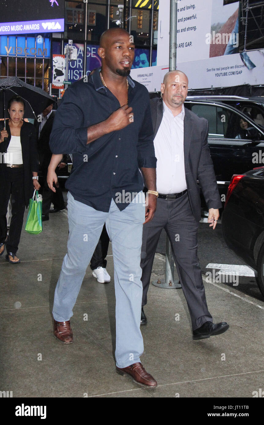 New York, NY, USA. 7. August 2017. UFC Light Heavyweight Champion Jon Jones gesehen bei Good Morning America in New York City am 7. August 2017. Bildnachweis: RWS/Punch/Alamy Live-Nachrichten Stockfoto