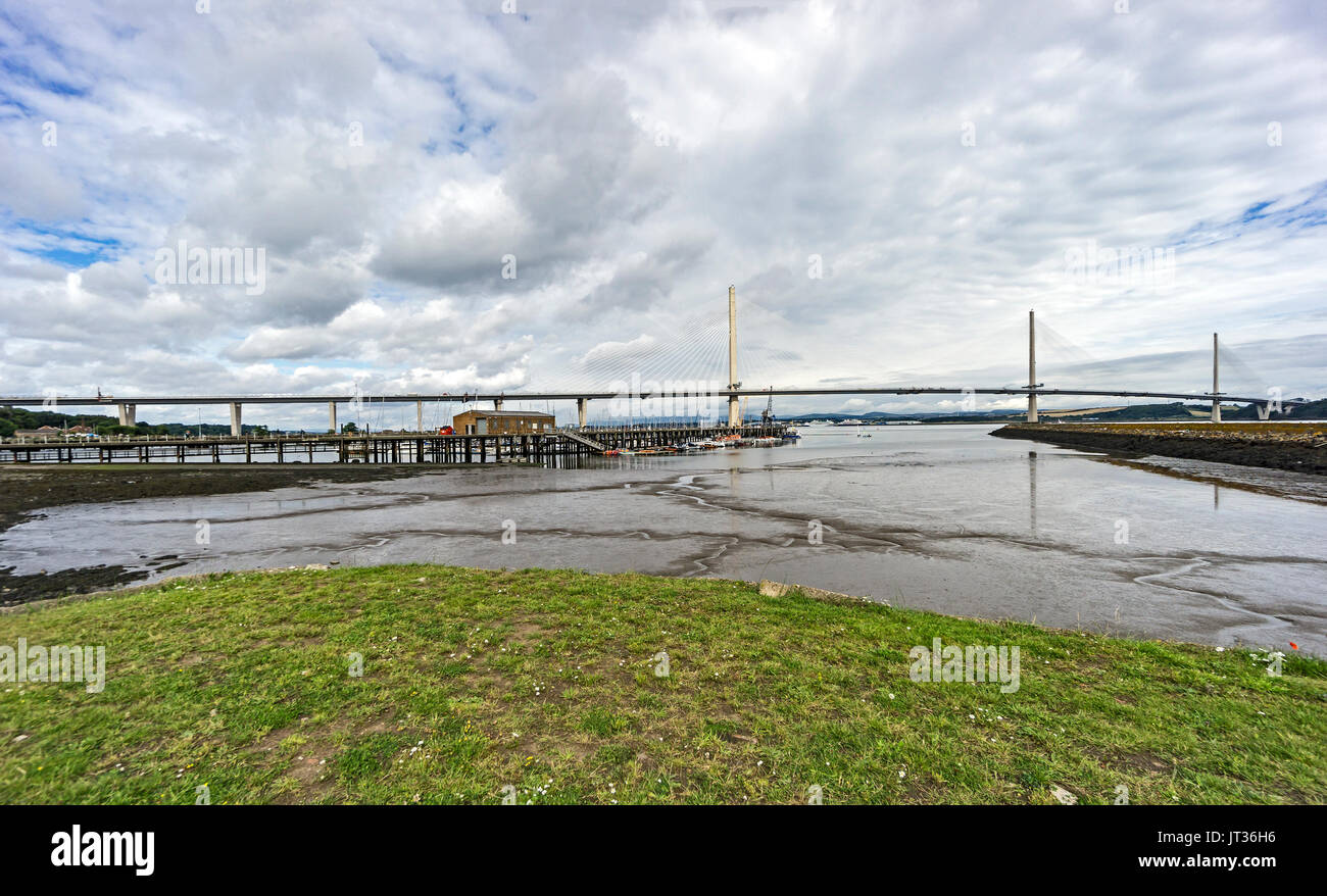 Die neue Straßenbrücke über die Firth-of-Forth zwischen North und South Queensferry in der Nähe von Edinburgh Schottland Großbritannien nannte die Queensferry Kreuzung Stockfoto