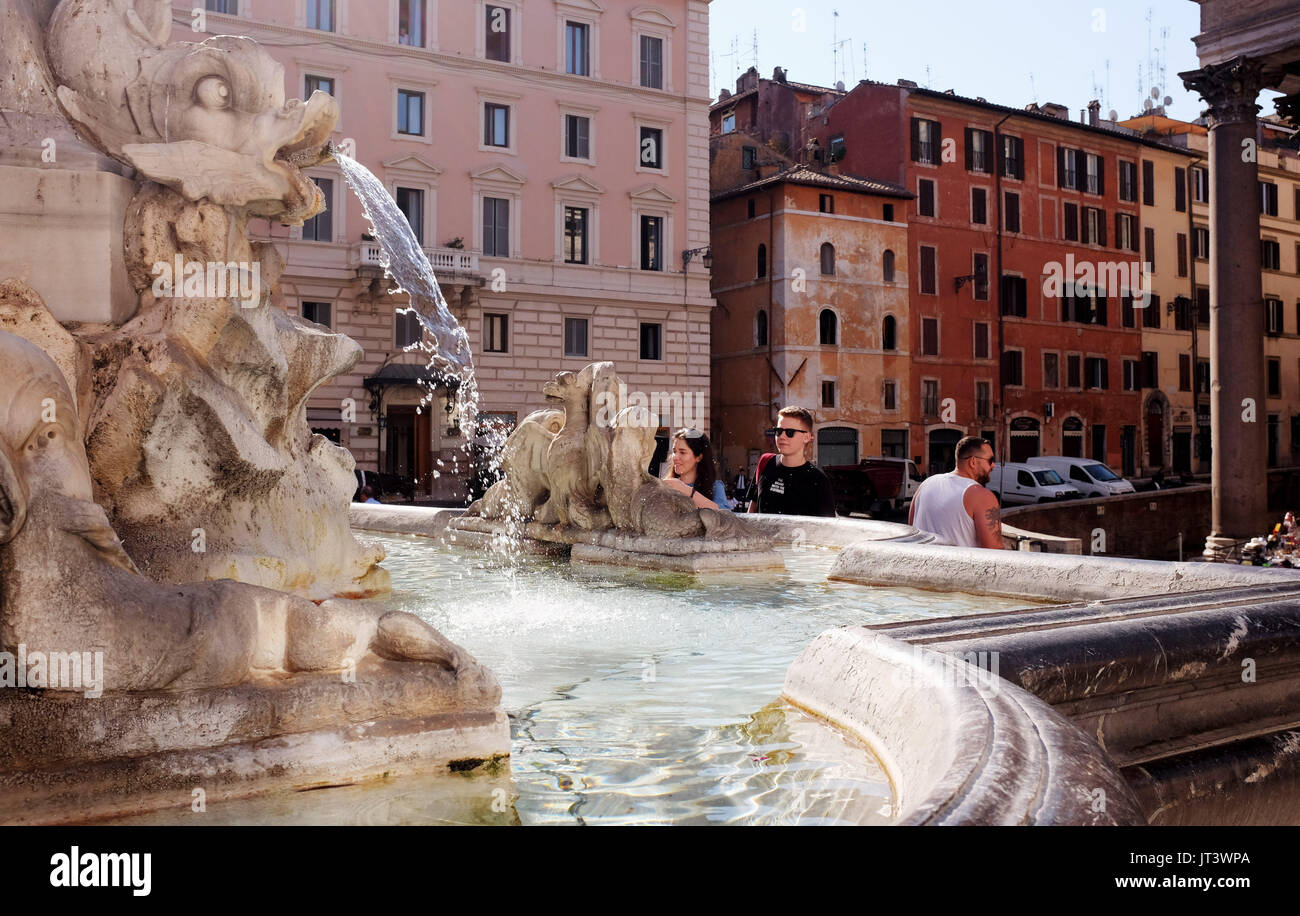 Rom, Italien, Juli 2017 - Piazza della Rotonda in Centro Storico Bezirk Stockfoto