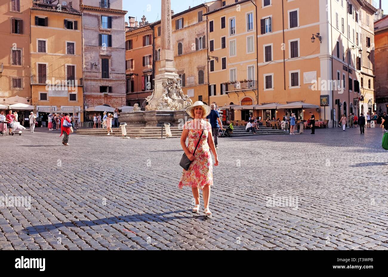 Rom, Italien, Juli 2017 - Piazza della Rotonda in Centro Storico Bezirk Stockfoto