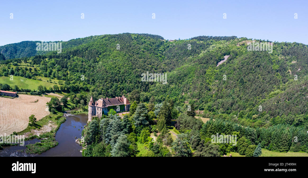 Frankreich, Haute-Loire, lavoute-sur-Loire, Lavoute-Polignac Schloss Loire (Luftbild) Stockfoto