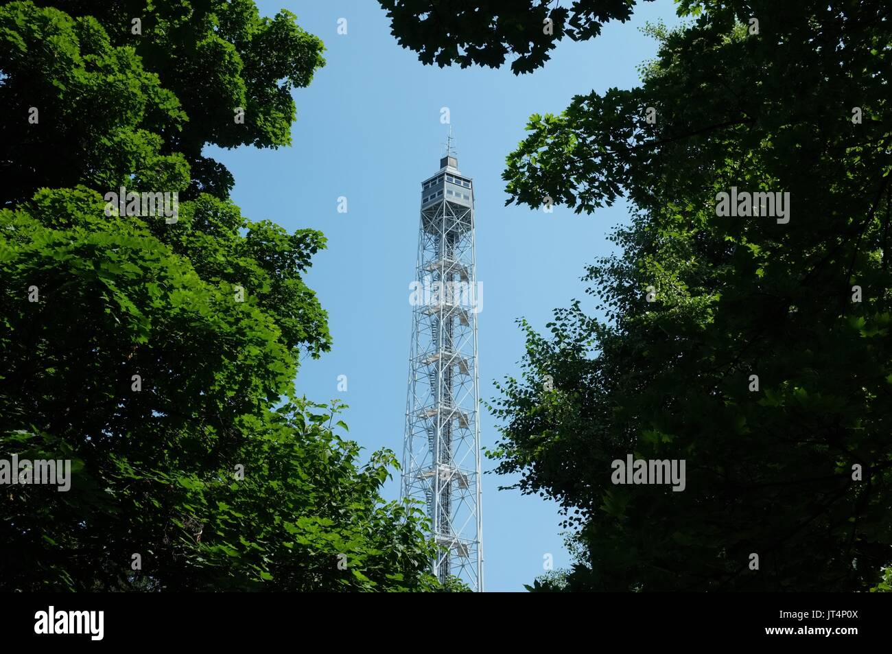 Torre Branca Branca (Turm), Parco Sempione, Mailand, Lombardei, Italien, Juli 2017 Stockfoto