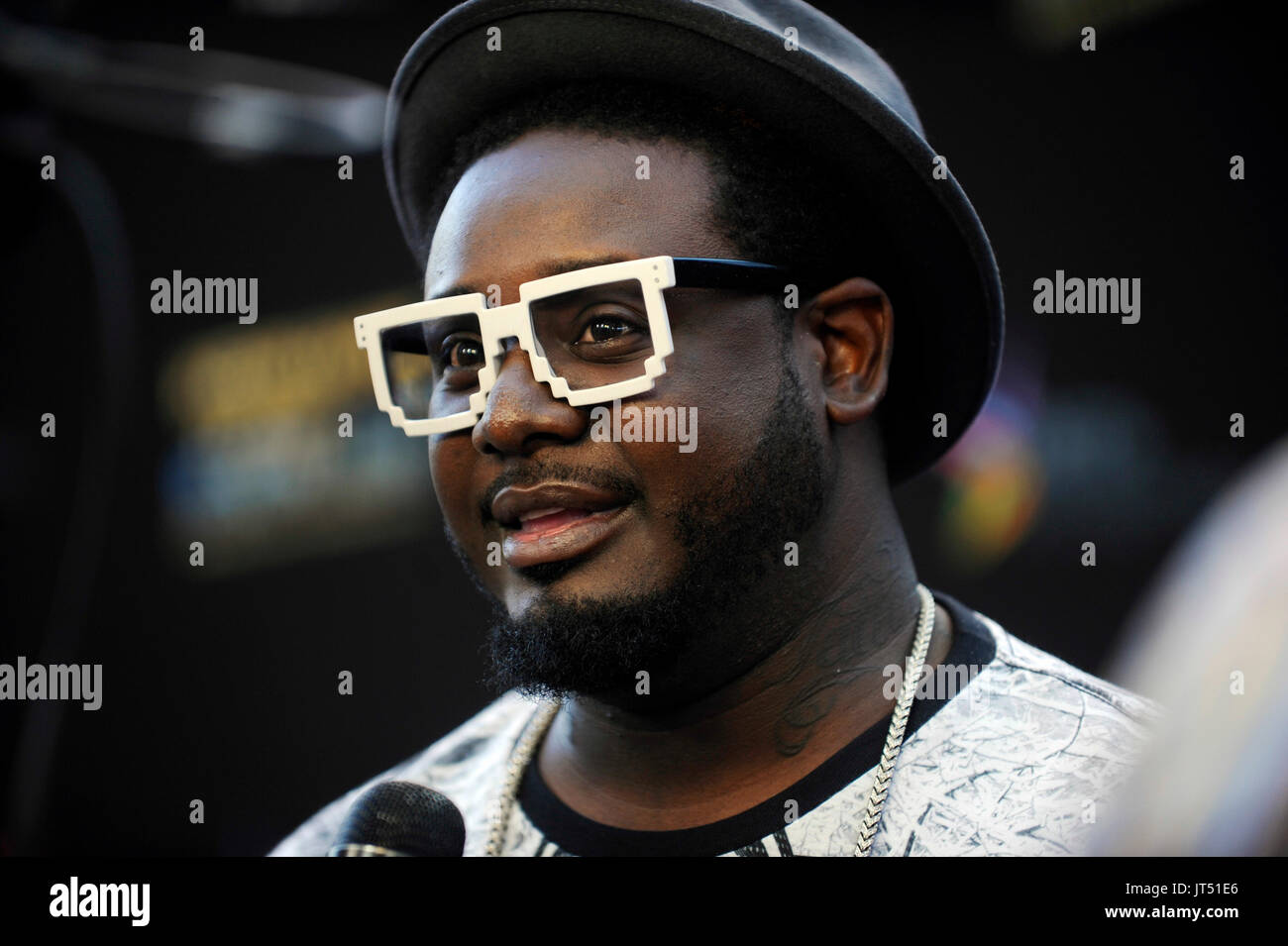 T-Pain kommt 'Kevin Hart: Let Me Explain' Premiere Regal Cinemas L.A. Live Juni 27,2013 Los Angeles, Kalifornien. Stockfoto