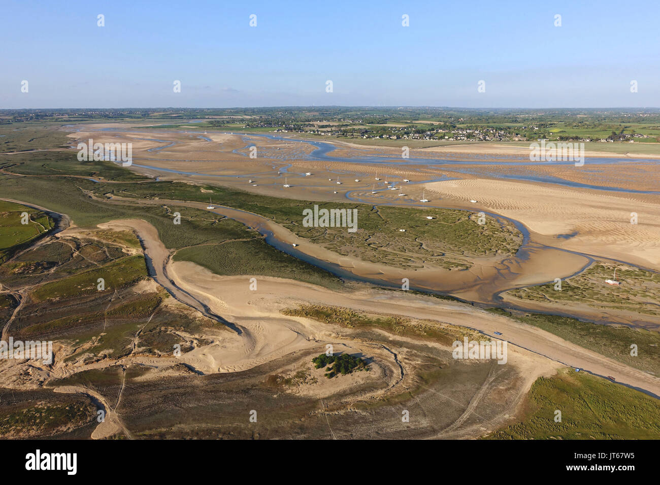 Agon-Coutainville (Basse-Normandie, Frankreich): Luftaufnahme der 'Pointe d'Agon' Landspitze. Küste entlang des Havre de Regneville Mündung Stockfoto