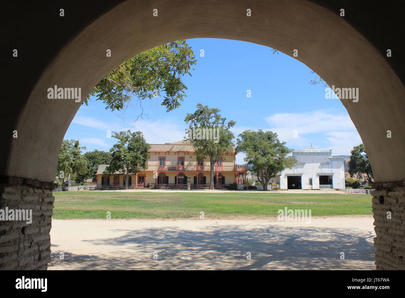 Blick auf die Plaza, San Juan Bautista, Kalifornien Stockfoto