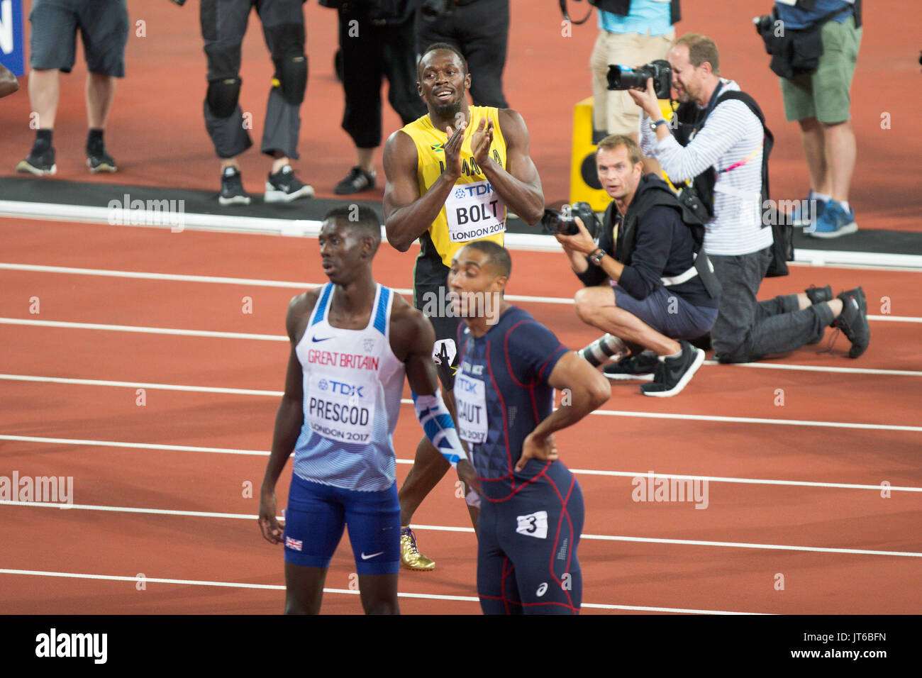 LONDON, ENGLAND - 05. August: Usain Bolt aus Jamaika nach seinem dritten Platz bei den Herren 100 Meter Finale während der Tag zwei des 16. IAAF Leichtathletik WM 2017 in London an der London Stadion am 5. August 2017 in London, Vereinigtes Königreich Stockfoto