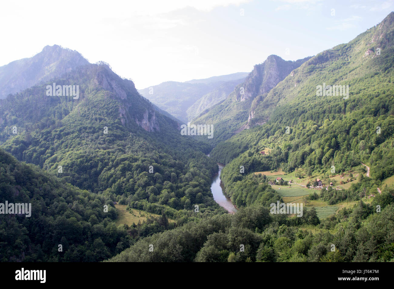 Die Tara Canyon, ist 60 km lang und die zweitgrößte der Welt nach dem Colorado Canyon in den USA, und die ersten in Europa Stockfoto