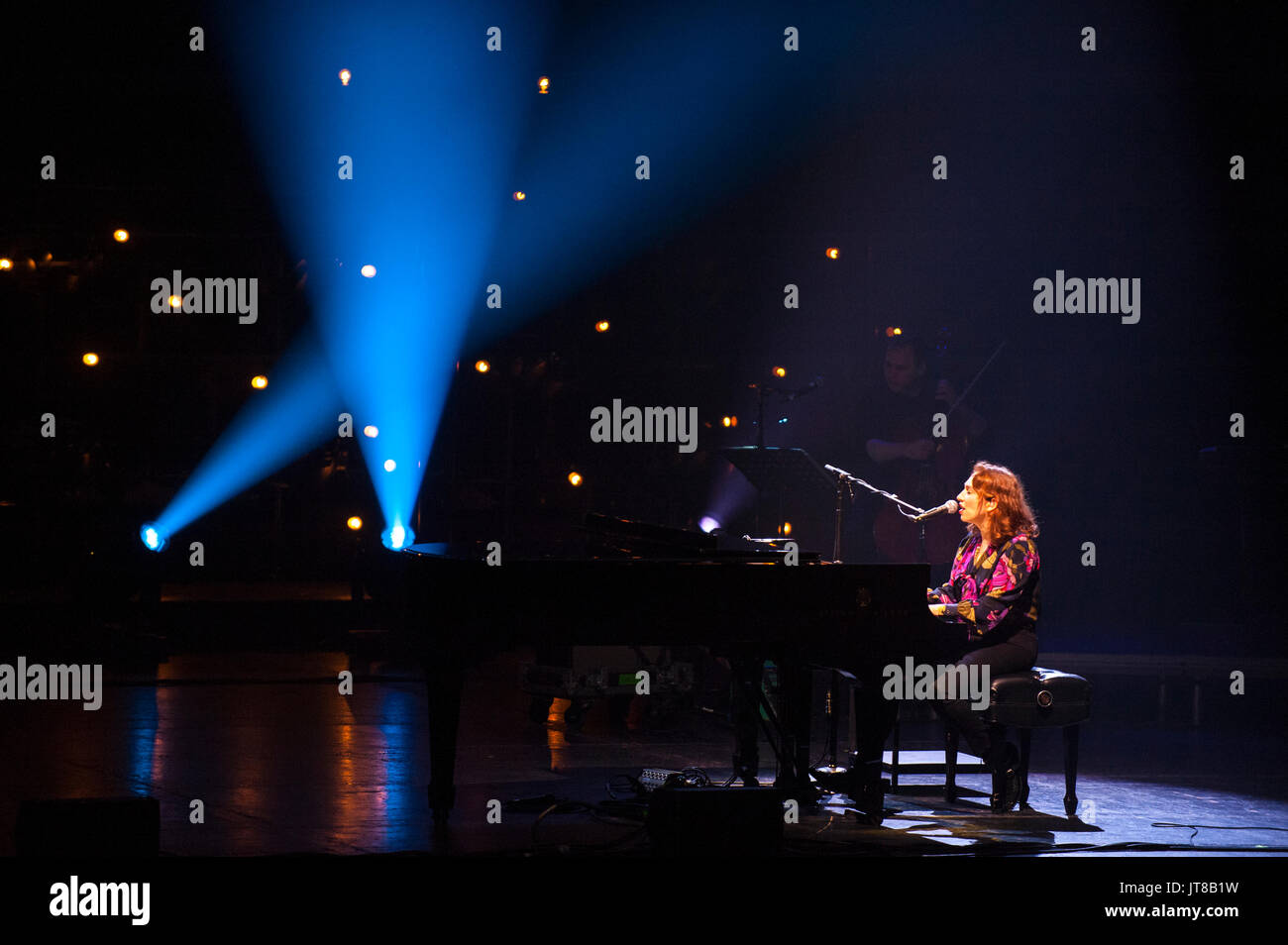 Liverpool, Großbritannien. 7. August 2017. Russisch-amerikanische Sängerin geboren, Regina Spektor, führt das vorletzte Konzert ihrer UK-Tour im Sommer. Die Tour stellt Ihren zweiten UK-Tour zur Unterstützung ihres Hochgelobten siebten Album "Denken Sie daran, uns zu leben". © Paul Warburton Stockfoto