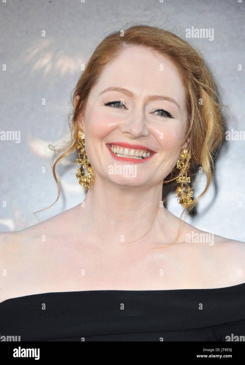 Los Angeles, CA, USA. 7 Aug, 2017. Miranda Otto in der Ankunftshalle für Annabelle: Schaffung Premiere, TCL Chinese Theatre (ehemals Grauman's), Los Angeles, CA August 7, 2017. Credit: Elizabeth Goodenough/Everett Collection/Alamy leben Nachrichten Stockfoto