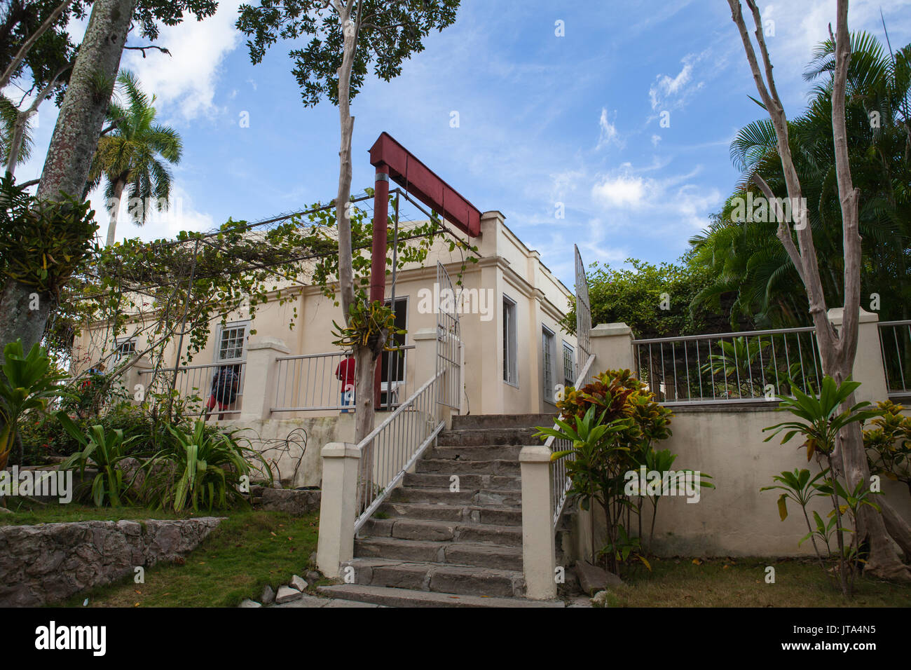 Havanna, Kuba - Februar 2,2017: Haus-Finca Vigia, wo Ernest Hemingway lebte von 1939 bis 1960.From der hinteren Veranda und der angrenzende Turm eine hat, Stockfoto