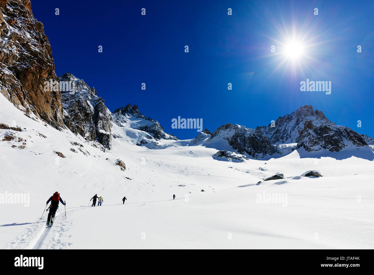 Skitouren auf Glacier de Argentiere, Chamonix, Rhône-Alpes, Haute Savoie, Französische Alpen, Frankreich, Europa Stockfoto