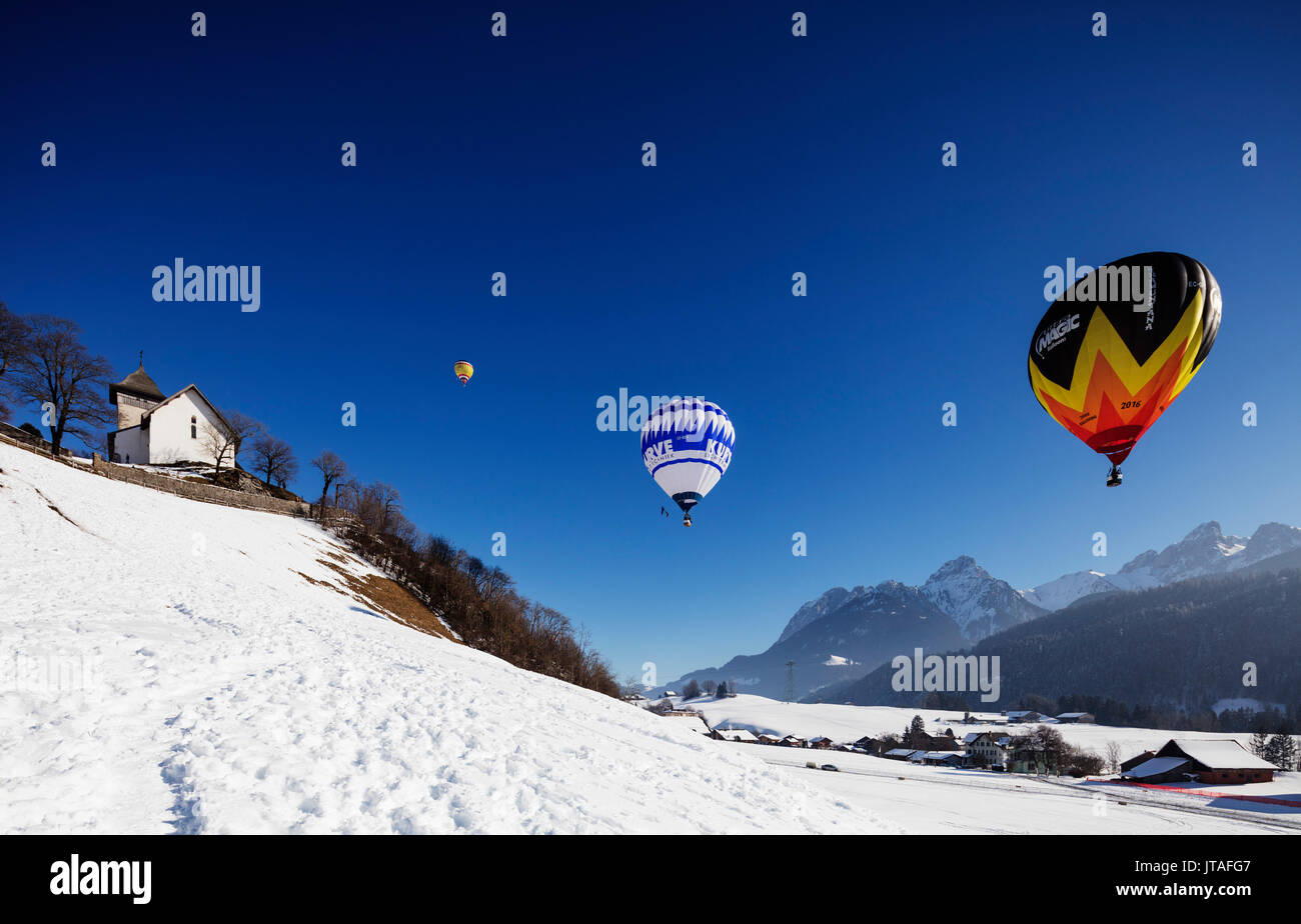 International Hot Air Balloon Festival, Chateau-d'Oex, Waadt, Schweizer Alpen, Schweiz, Europa Stockfoto