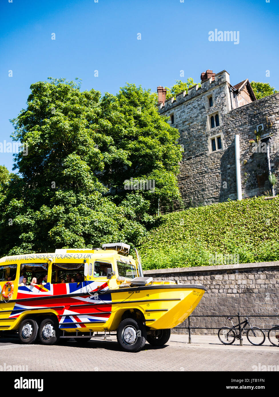 Windsor Duck Tours, Schloss Windsor, Windsor, Berkshire, England Stockfoto