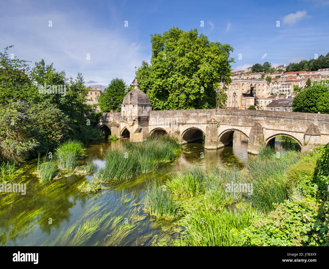 Bradford on Avon, Somerset, England, UK-die Stadt Brücke über den Fluss Avon, das Symbol der Stadt. Stockfoto