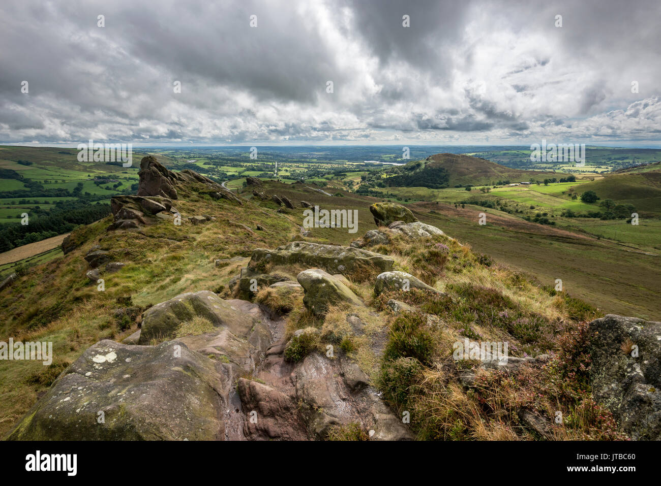 Dramatische Landschaft bei Ramshaw Felsen in der Nähe der Kakerlaken, Staffordshire, England. Stockfoto