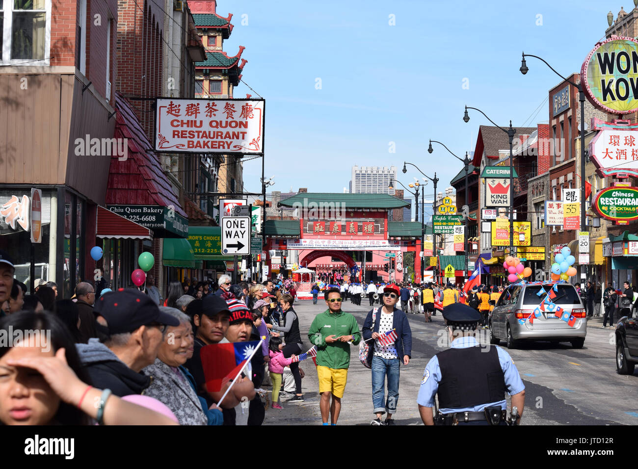Leute kommen in Chicagos Chinatown, feiern Taiwan Independence Day, auch als Double zehn Tage bekannt. (2015) Stockfoto