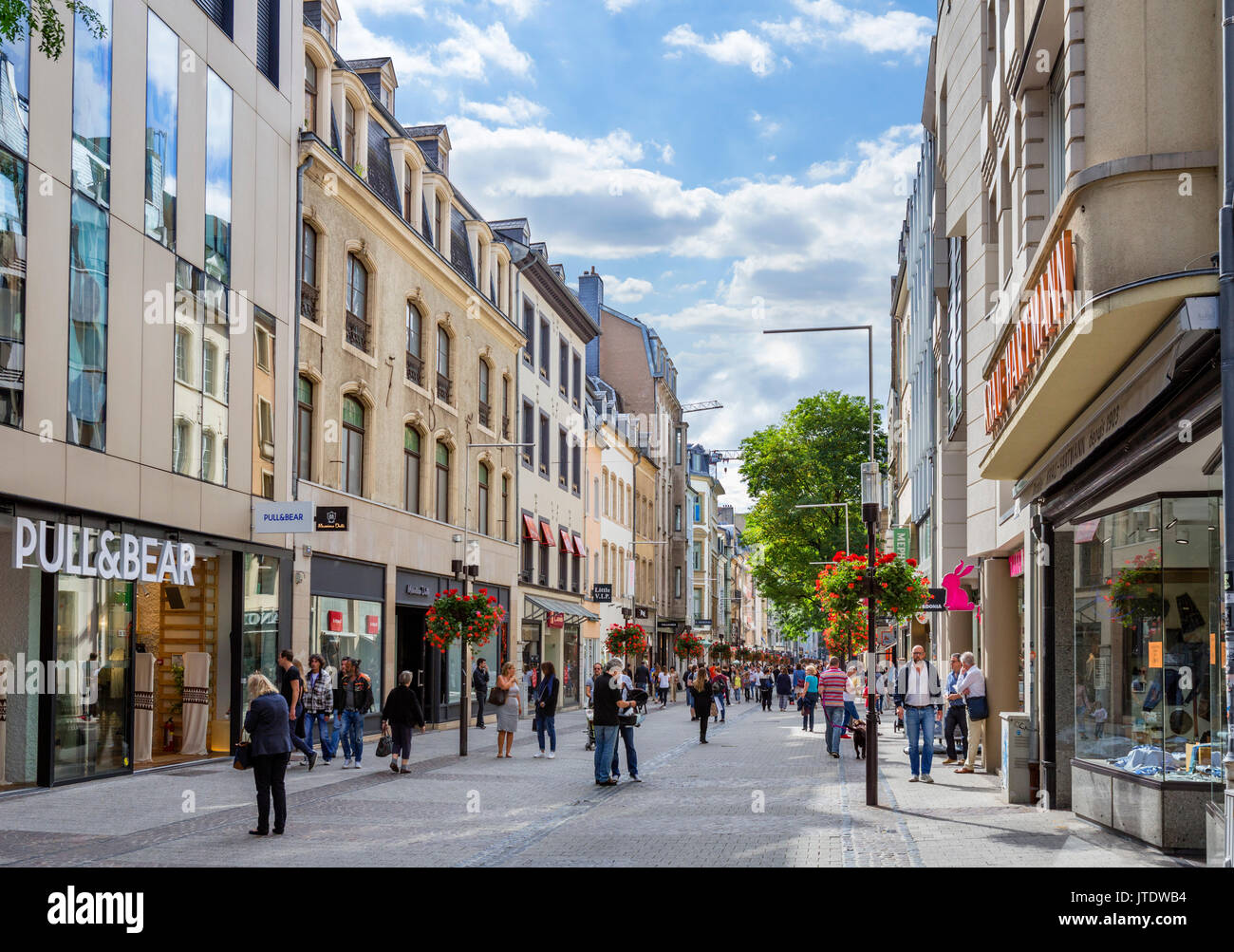 Geschäfte in der grand-rue in der alten Stadt (Ville Haute), der Stadt Luxemburg, Luxemburg Stockfoto