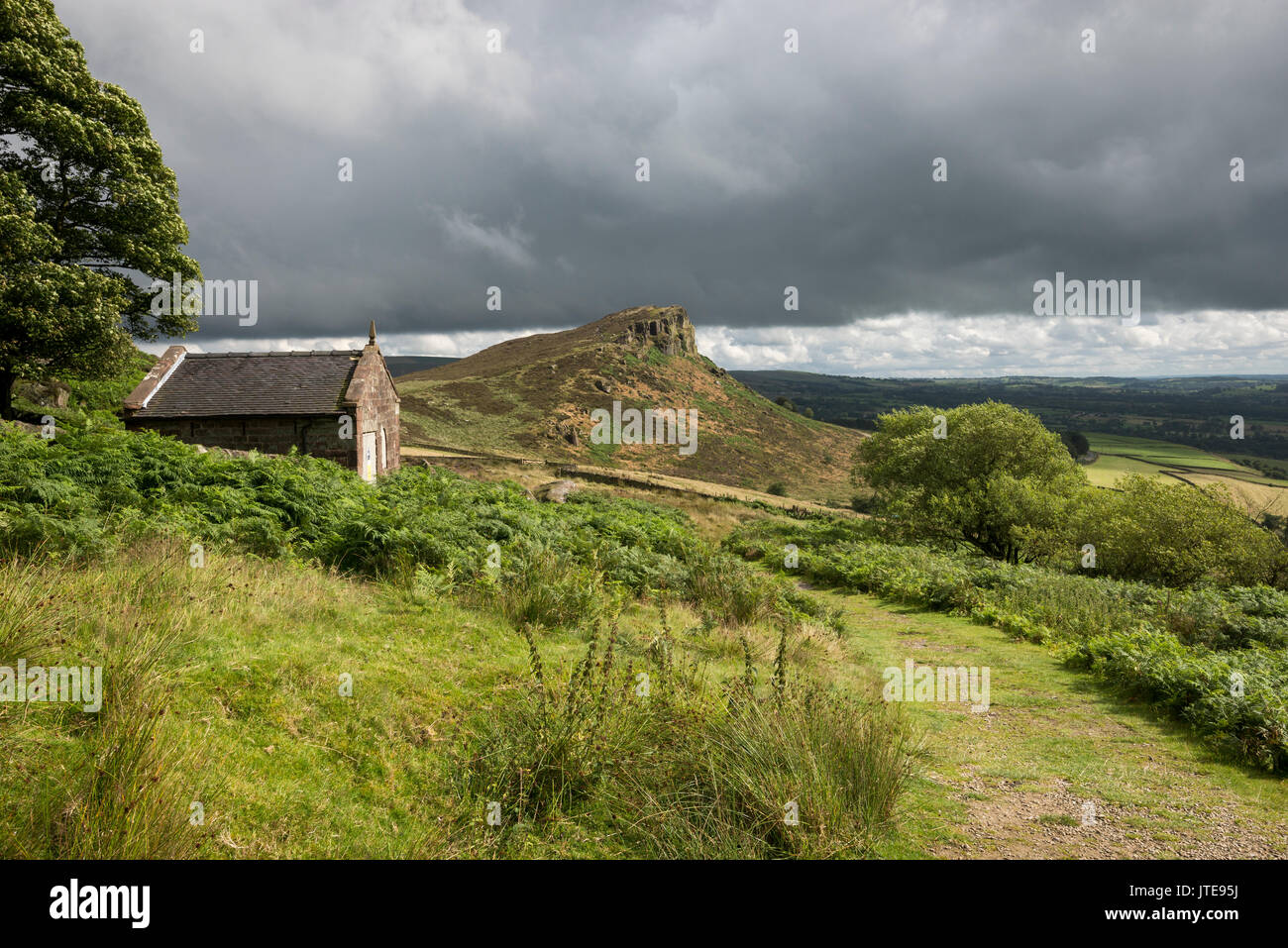 Hen Cloud an der Kakerlaken im Peak District National Park, Staffordshire, England. Stockfoto