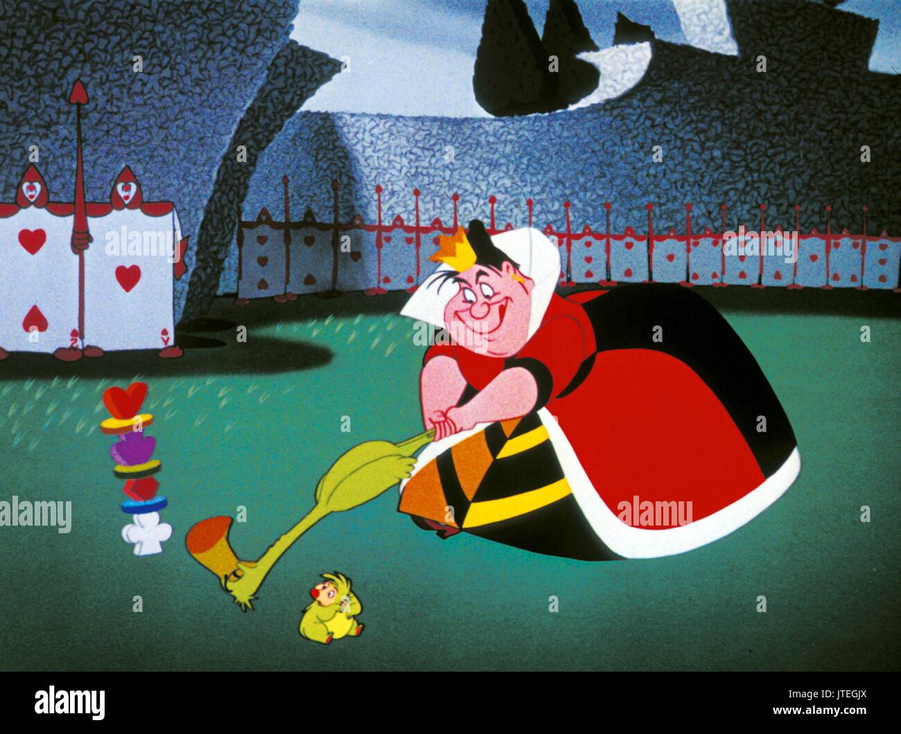 Queen Of Hearts And Alice In Wonderland Stockfotos Und Bilder Kaufen Alamy