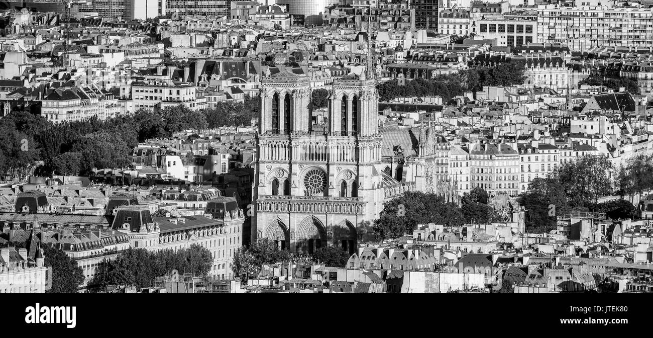 Kathedrale Notre Dame in Paris - Luftbild Stockfoto