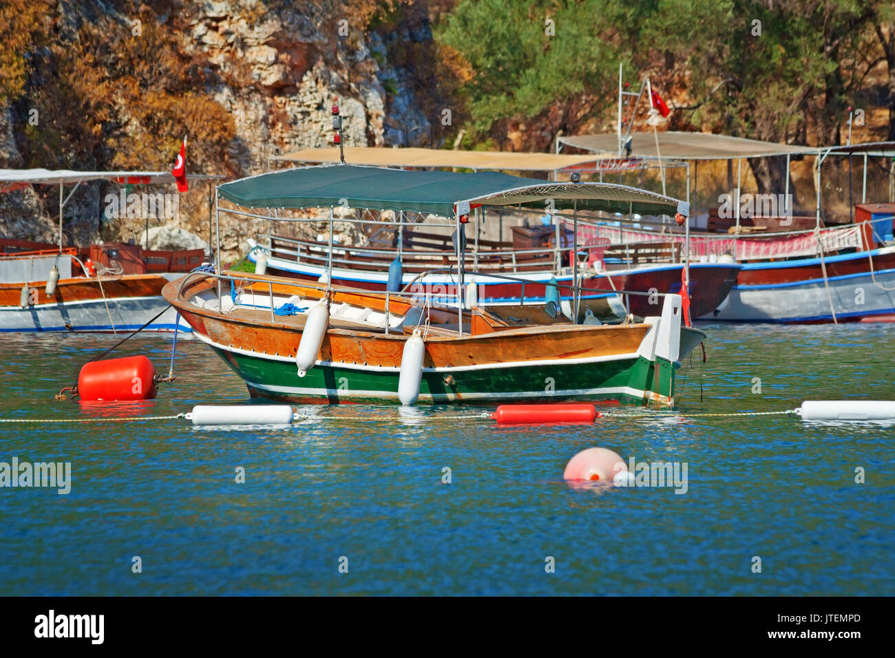 Touristische Schiffe festgemacht am Meer in Marmaris, Türkei Stockfoto