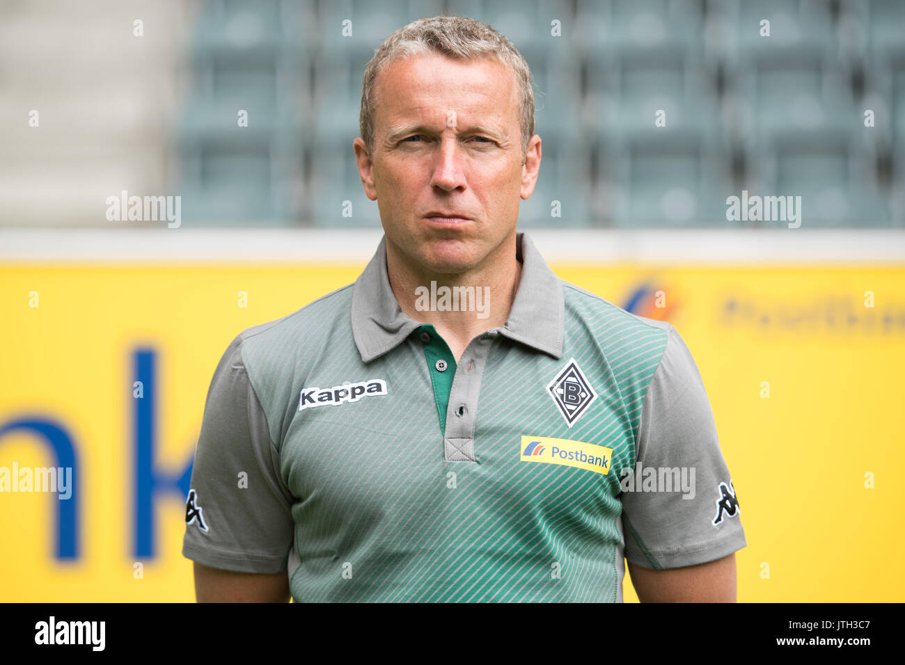 Bundesliga, offiziellen photocall Borussia Mönchengladbach für die Saison 2017/18 in Mönchengladbach, Deutschland: Co-trainer Frank Geideck. Foto: Marius Becker/dpa | Verwendung weltweit Stockfoto