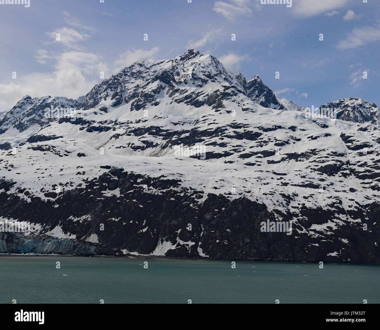 Berge in der Umgebung Lamplugh Gletscher Stockfoto