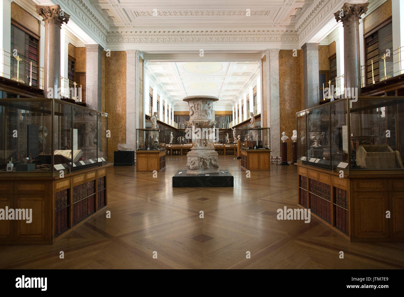 Erleuchtung Galerie innerhalb des Königs Bibliothek des British Museum, London, England, Grossbritannien Stockfoto