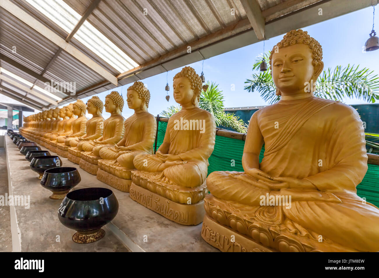 Phuket großer buddha Fotos und Bildmaterial in hoher Auflösung Alamy