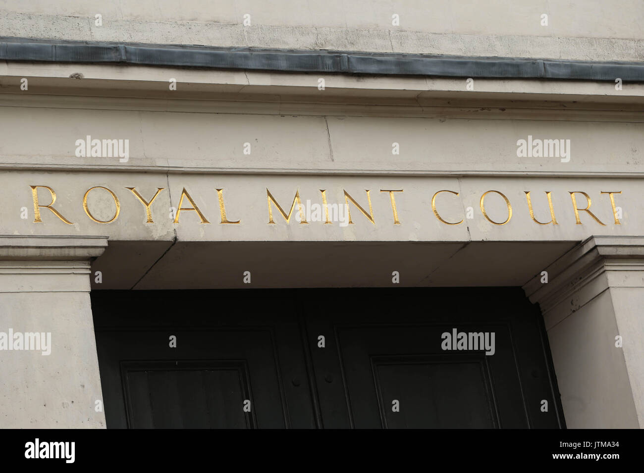 Royal Mint Court ist ein Gebäude aus dem 19. Jahrhundert, die sich auf wenig Tower Hill in London, England, die als Heimat der Royal Mint serviert. Stockfoto