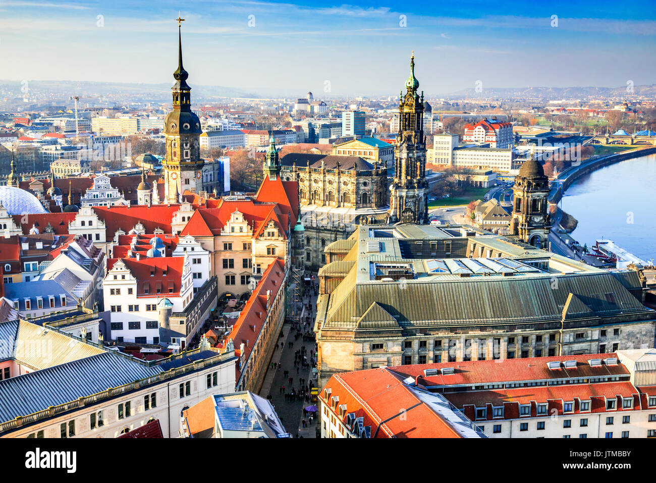 Dresden, Deutschland - Luftaufnahme von frauenkirche mit hofkirche und Augustus Bridge Stockfoto