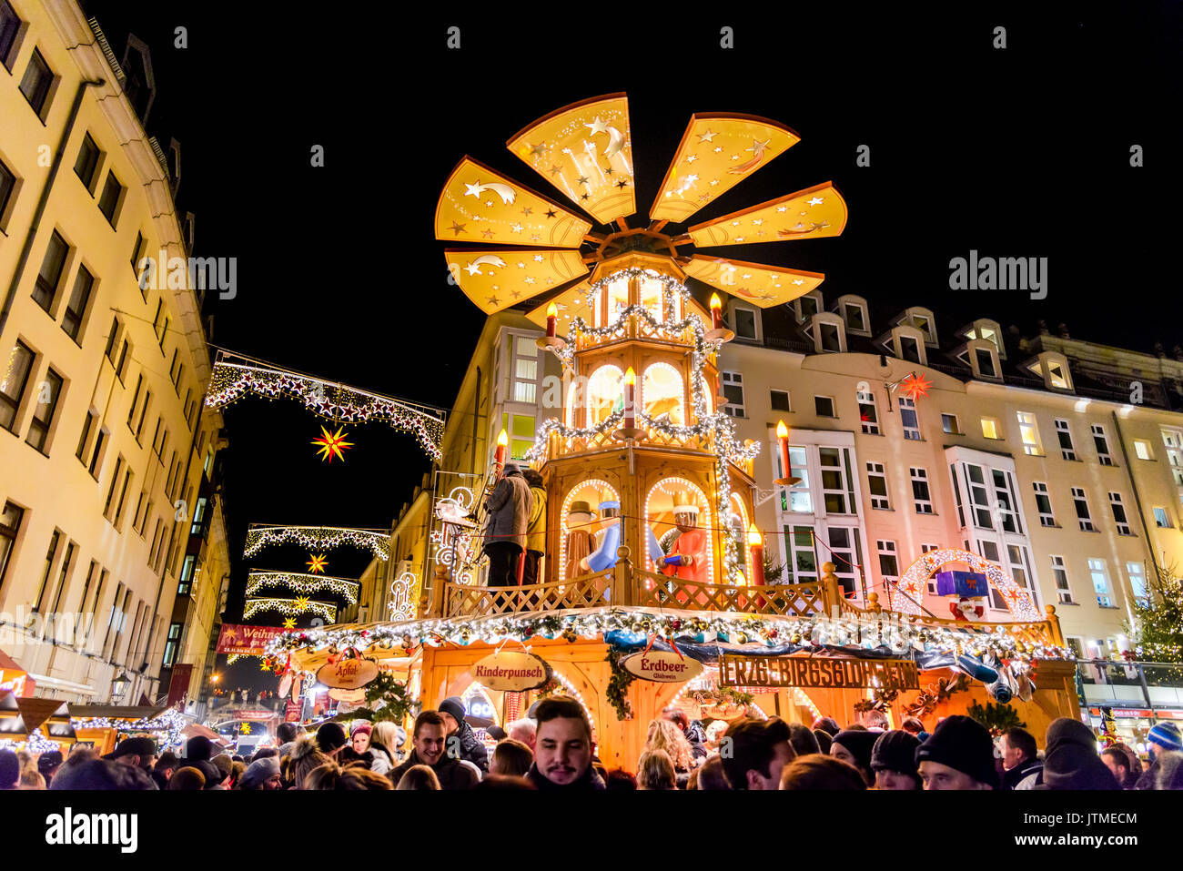 Deutsche Traditionen zu Weihnachten: Ein Fest der Besinnlichkeit und Vorfreude