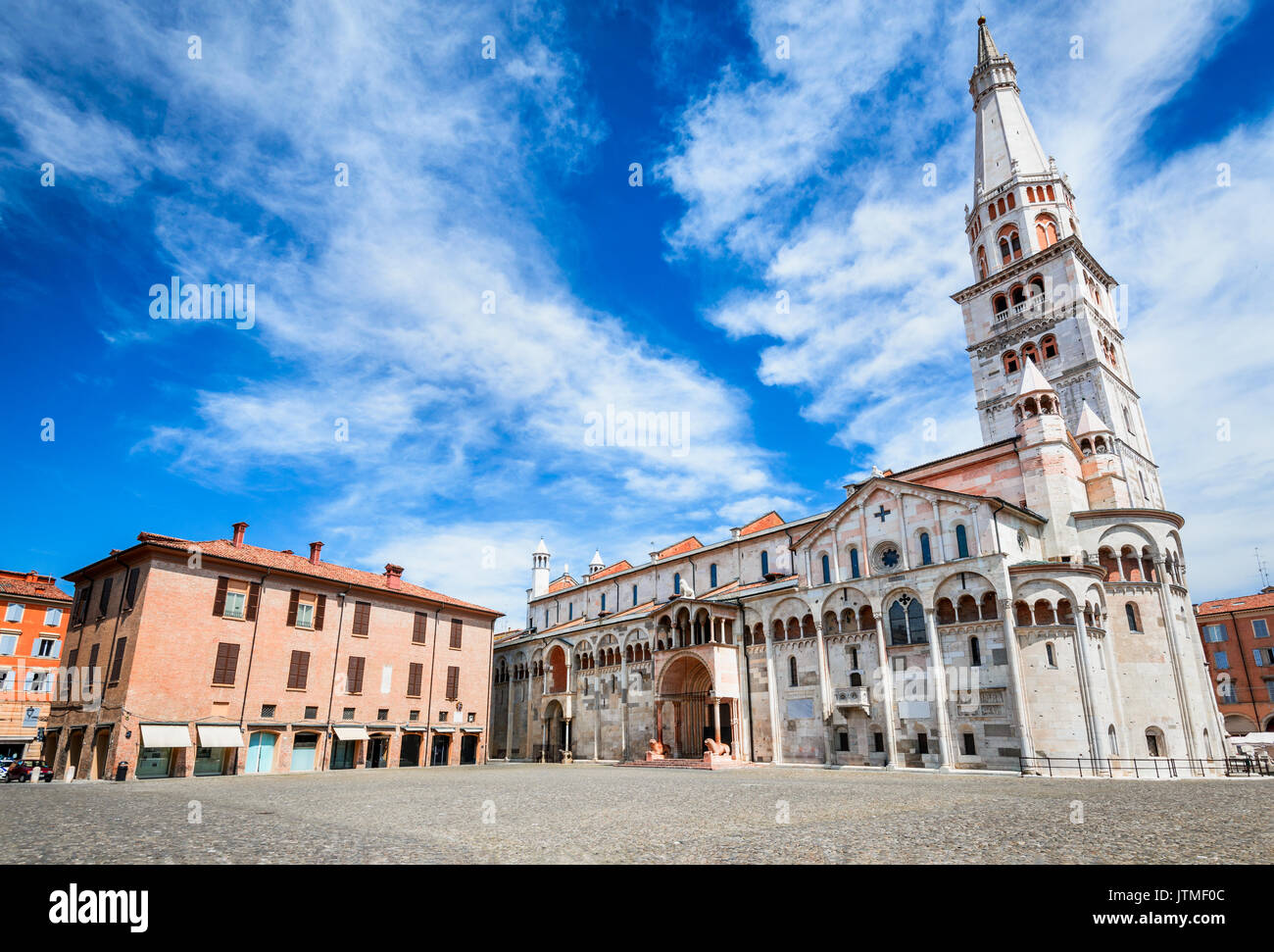 Modena, Italien - Piazza Grande und Dom von Modena, die Römisch-katholische Kirche, World Heritage Site. Stockfoto