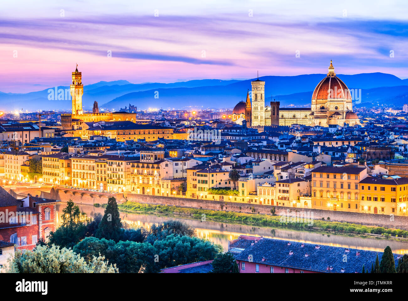 Florenz, Toskana - Nacht Landschaft mit Duomo Santa Maria del Fiori, Architektur der Renaissance in Italien. Stockfoto