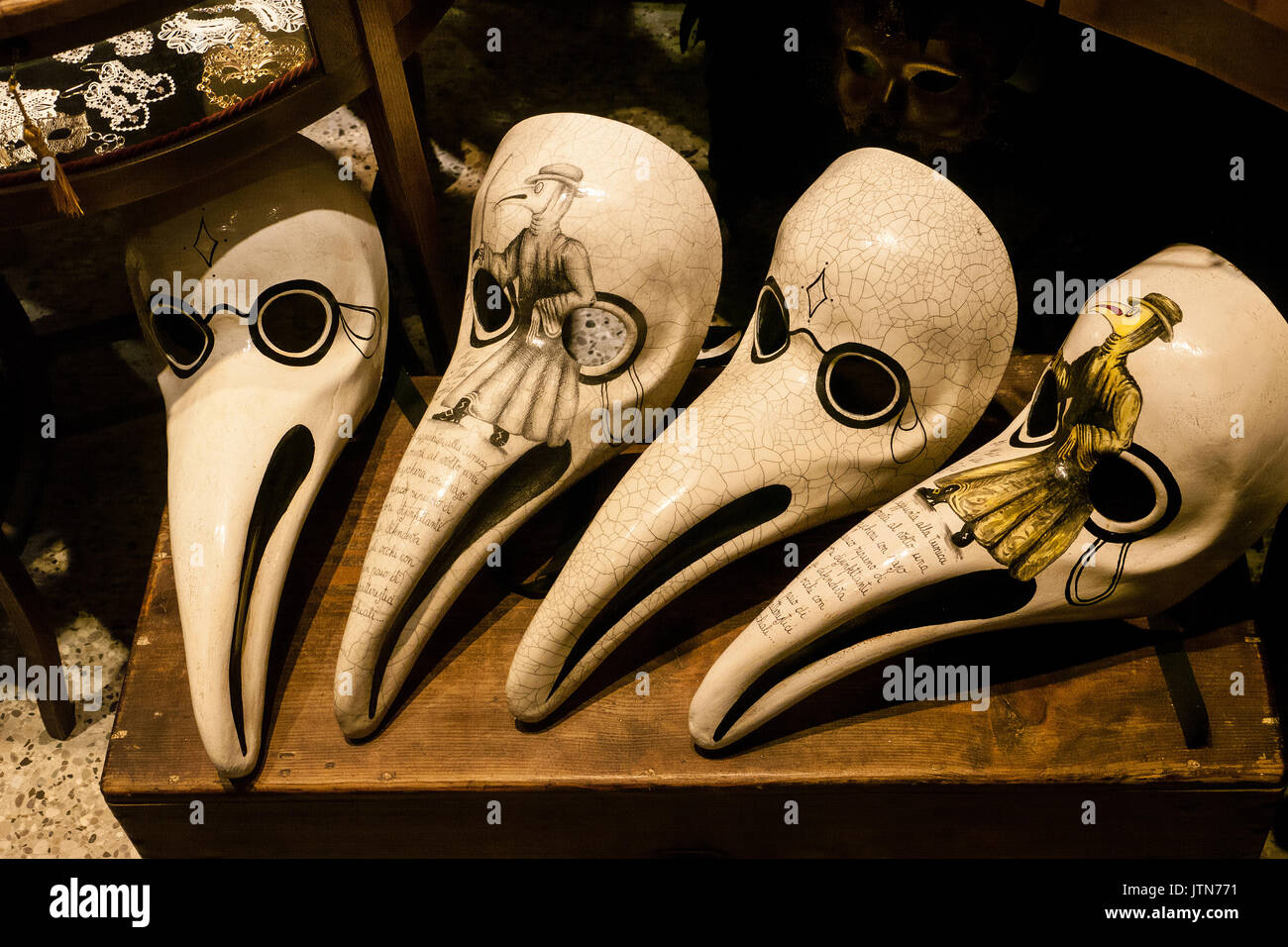 Traditionelle Pest Arzt venezianischen Karneval Masken in Venedig Stockfoto