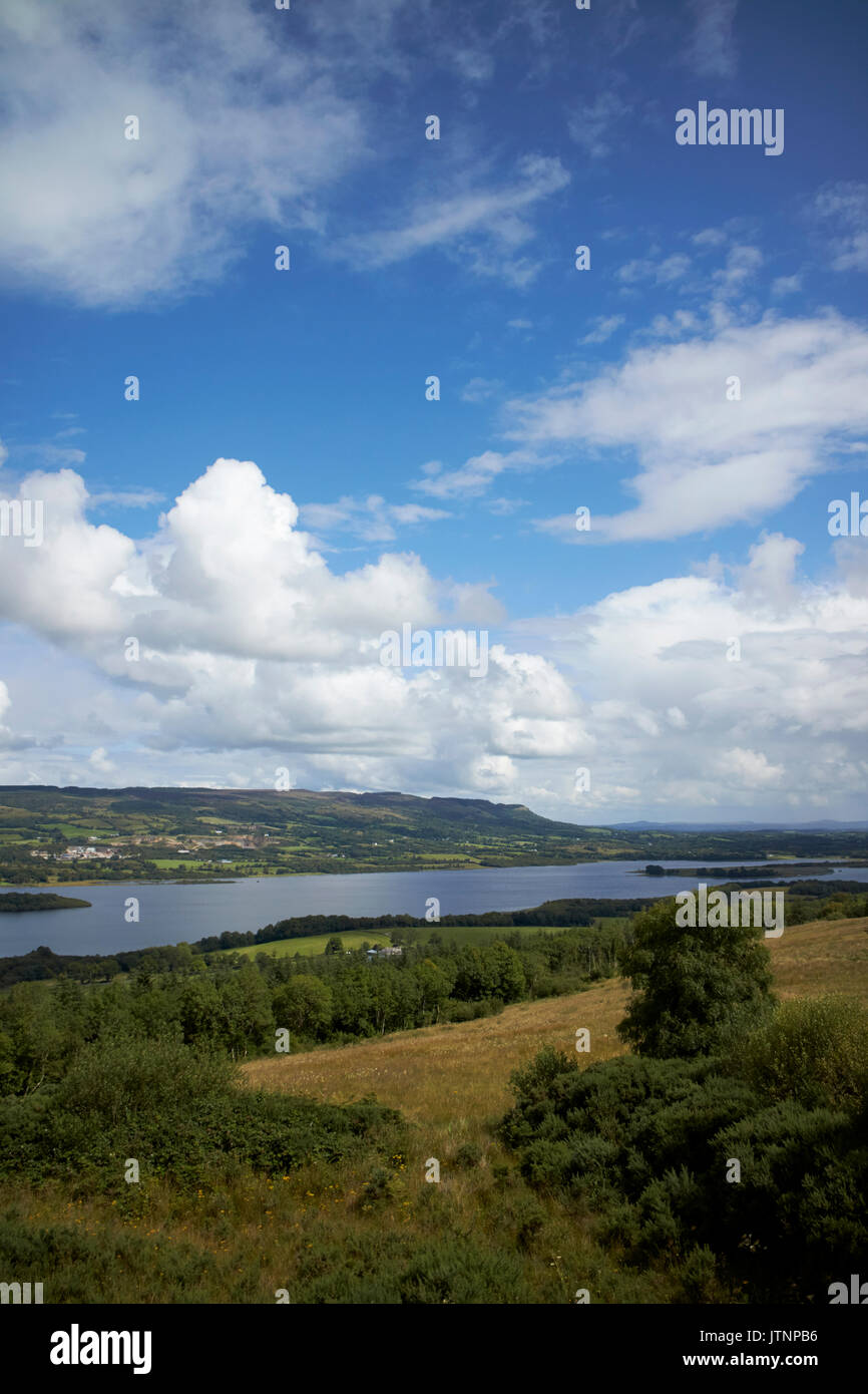 Marlbank Aussichtspunkt über macnean Lough Scenic Loop drive County Fermanagh Border Country Nordirland Stockfoto