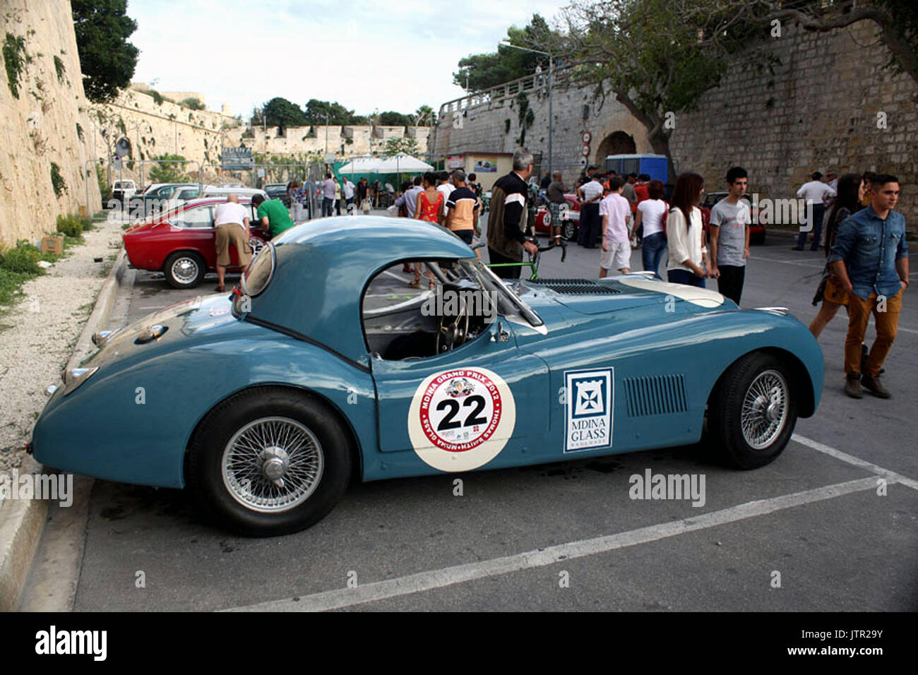 Klassische britische Sportwagen Jaguar Racing Zustand am Malta Grand Prix 2012 erfasst Stockfoto