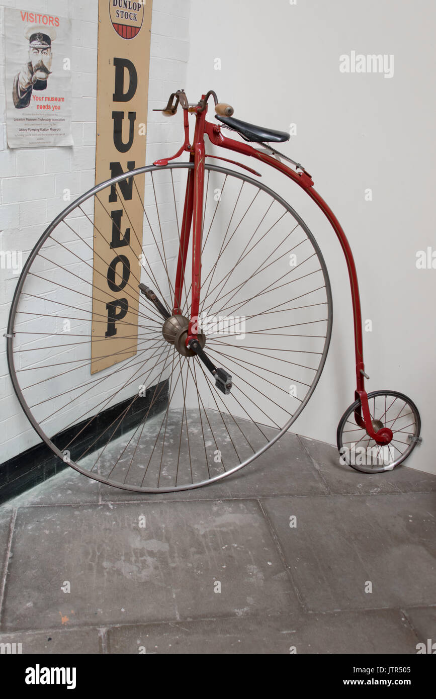 Penny-farthing hohe Rad, hohe Wheeler alten Vintage bike Stockfoto